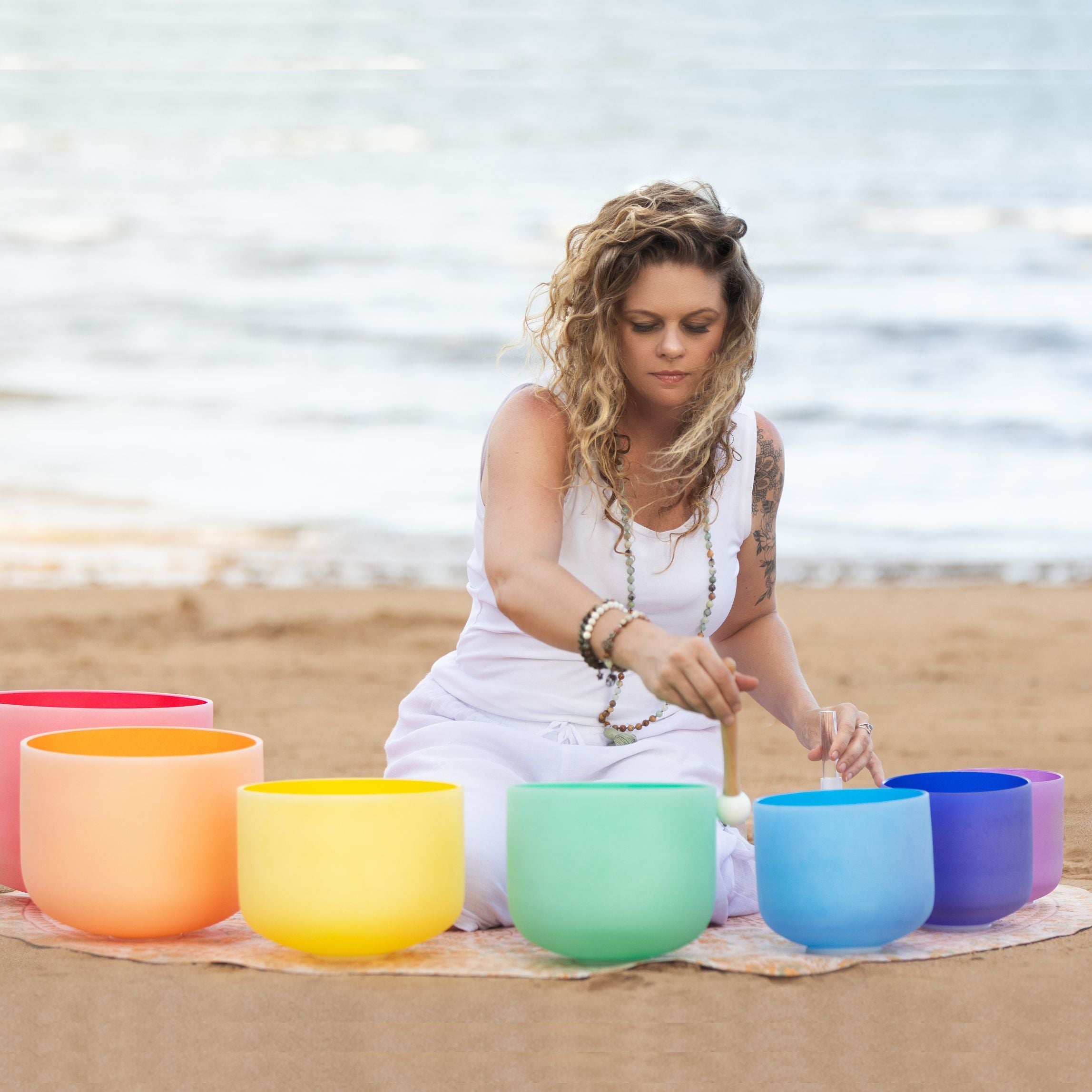 Set of 7 Rainbow Colour Crystal Singing Bowls in Beige Bags