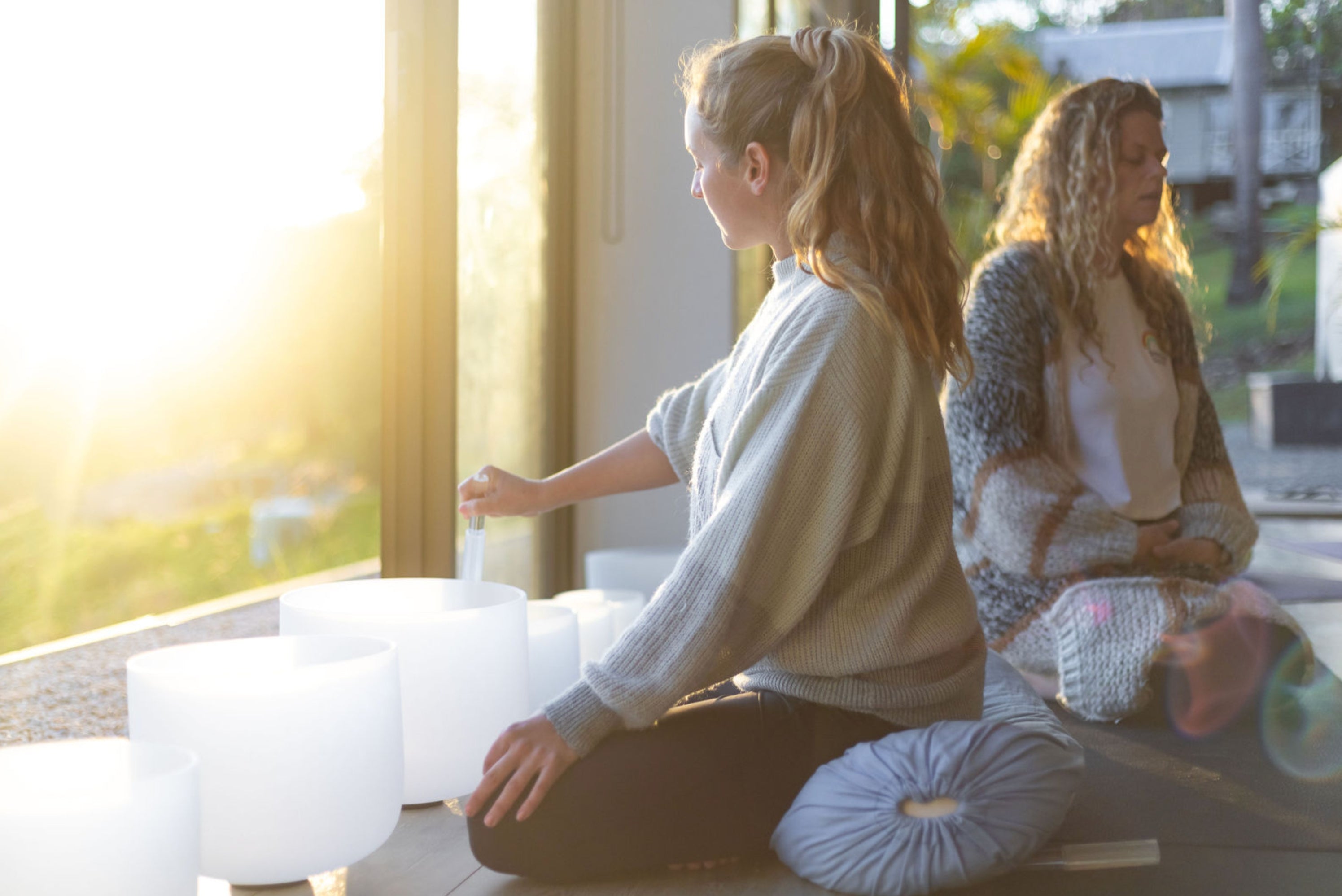 How Sound Therapy With Crystal Bowls Supports Mental Health: An Infographic