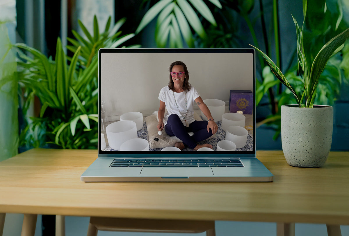 1790310349843-OnlineTraining_Bianca.jpg