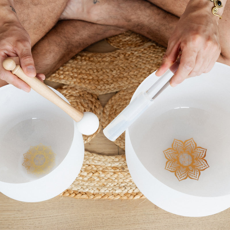 Earth & Soul Stars︱Set of 2 Crystal Singing Bowls in Beige Bag