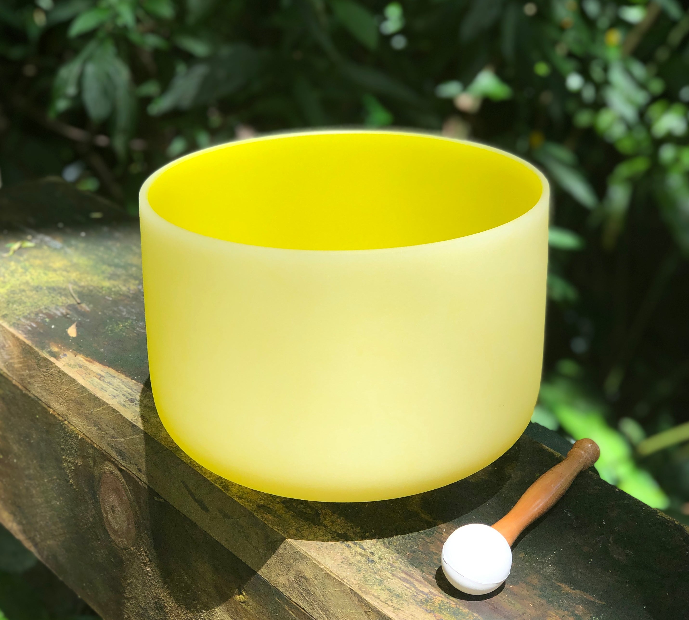 Solar Plexus Chakra Crystal Singing Bowl
